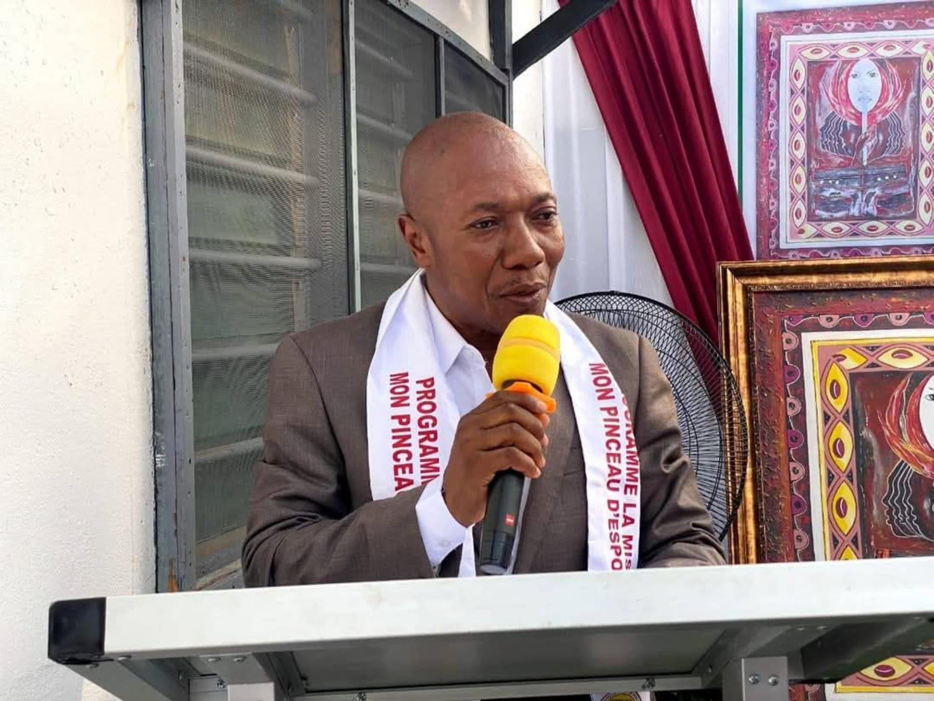 L'art au service de la paix : Espoir FADU lance 'La Mission de Mon Pinceau' à Lomé