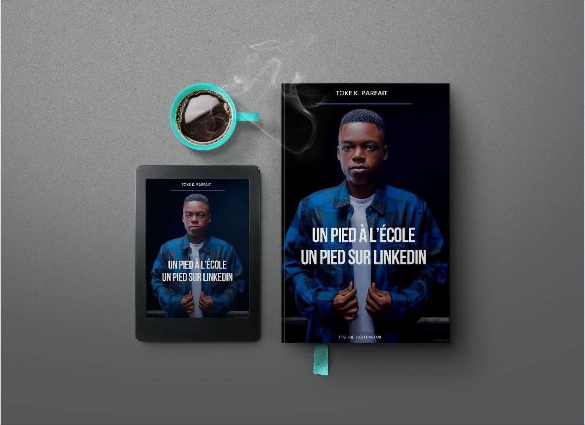 Lancement du livre 'Un pied à l'école, un pied sur LinkedIn' de Parfait TOKE à Lomé — photo 2